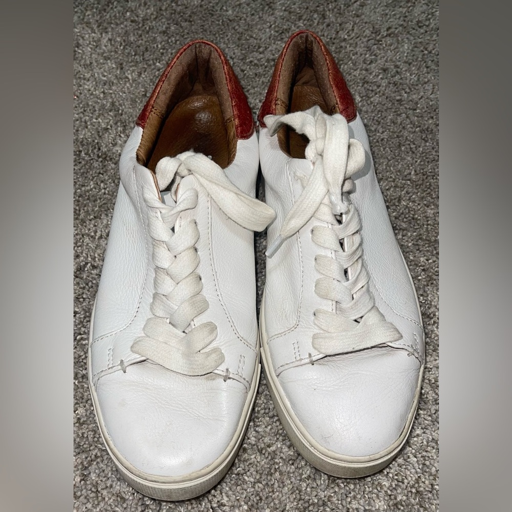 Frye Ivy Western low lace Woman’s White leather shoe 8 M cognac heel